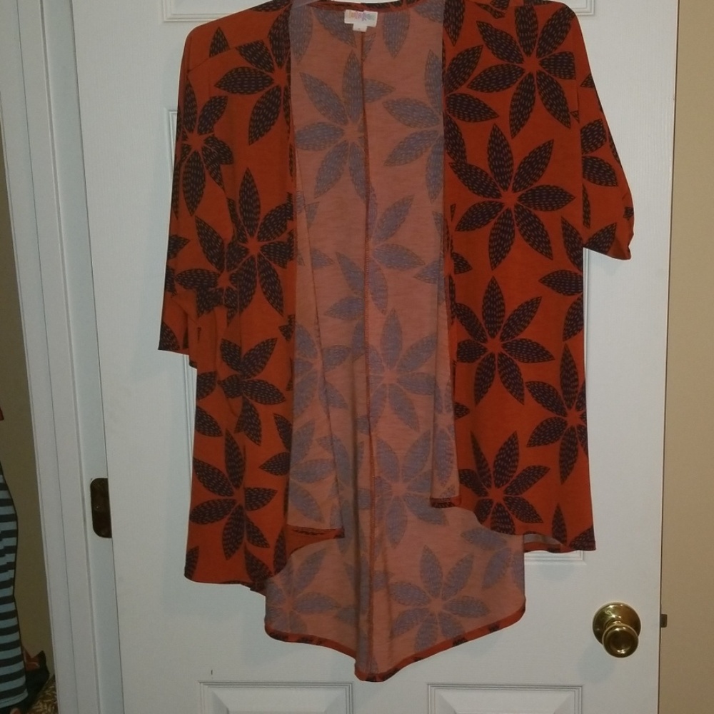 Lularoe lindsey